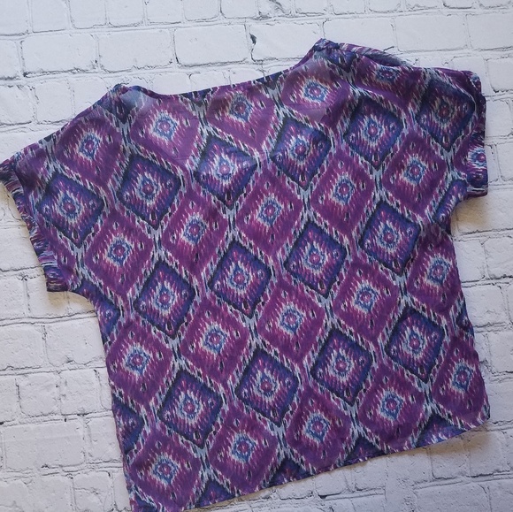 Crimson & Clover Sheer Purple Crop Top Sz Med - Picture 3 of 8